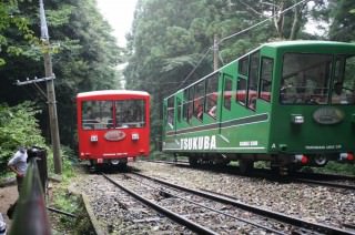 ケーブルカーすれ違い