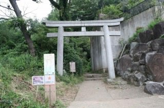 白雲橋入口